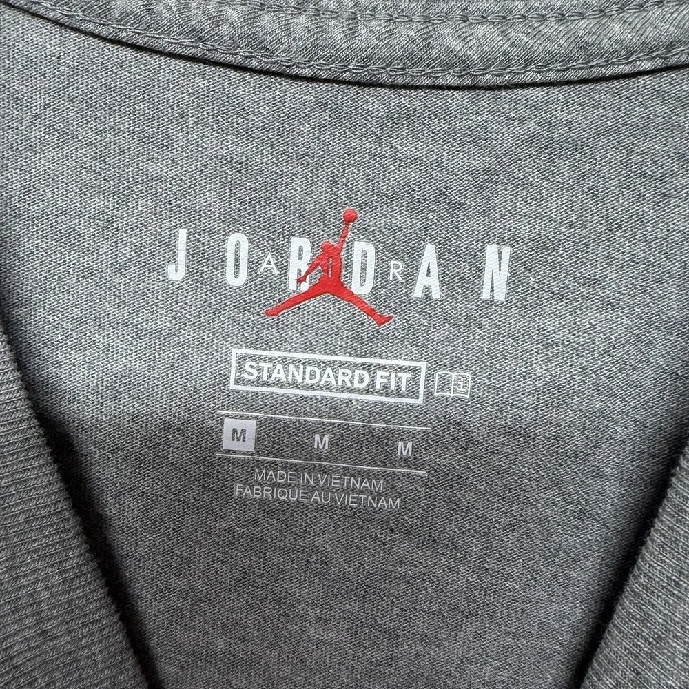 Air Jordan Shirt Mens Sz M Gray Shoulder Spellout Short Sleeve Basketball Cotton